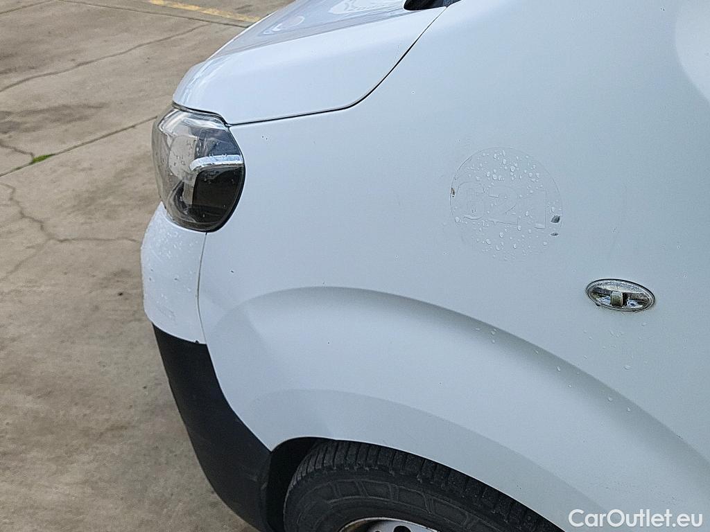  Toyota  Proace TOYOTA  / 2016 / 4P / furgón FU. MEDIO (L1) 2.0D 90kW COMFORT CARGA + #13