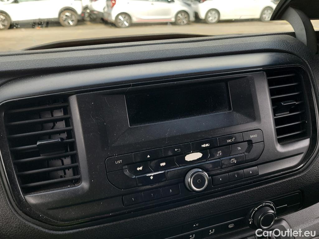  Toyota  Proace TOYOTA  / 2016 / 4P / furgón FU. MEDIO (L1) 2.0D 90kW COMFORT CARGA + #39