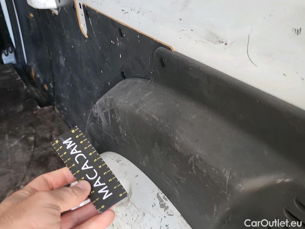  Renault  Kangoo RENAULT  Furgón/2013/4P/furgón derivado de turismo Maxi 2p Blue dCi 70 kW (95CV) #28