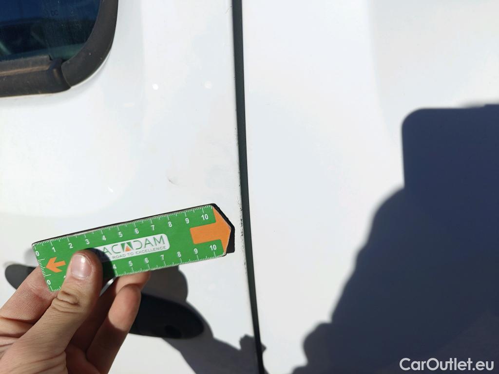  Renault  Kangoo RENAULT  Furgón/2013/3P/furgón derivado de turismo Profesional dCi 66kW (90CV) Euro 6 #26