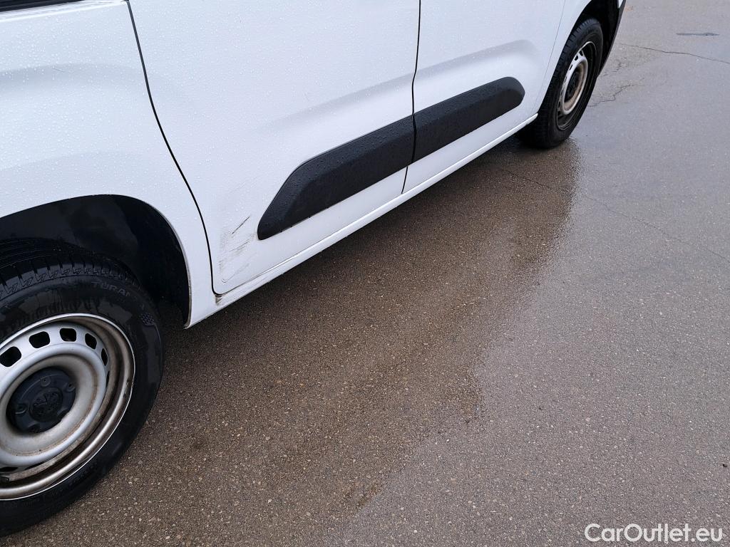  Peugeot  Partner PEUGEOT  / 2018 / 4P / furgón derivado de turismo Premium Standard 600kg BlueHDi 73kW (AC) #9