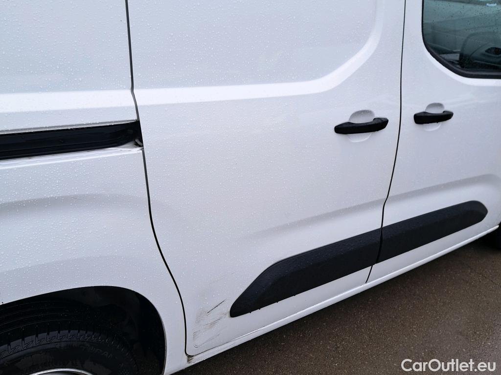  Peugeot  Partner PEUGEOT  / 2018 / 4P / furgón derivado de turismo Premium Standard 600kg BlueHDi 73kW (AC) #11