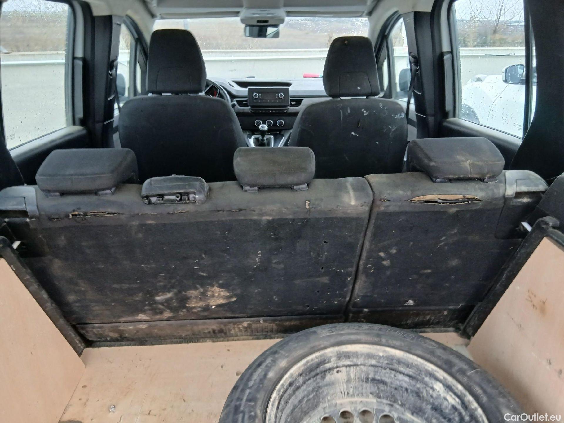  Renault  Kangoo RENAULT  Combi / 2021 / 5P / combi Life Edition One 1.5 Blue dCi 70kW(95CV) (IND)(AC) #52