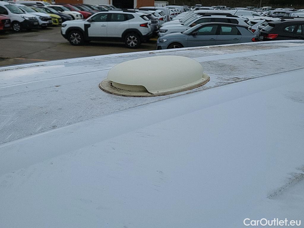  Renault  Kangoo RENAULT  Furgón/2013/4P/furgón derivado de turismo Maxi 2p Blue dCi 70 kW (95CV) #43