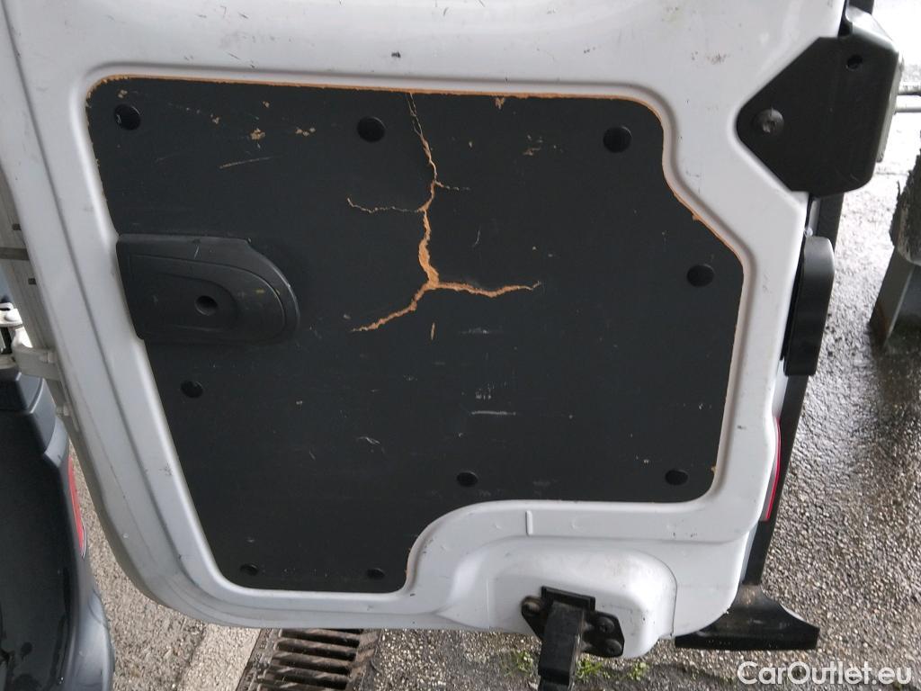  Renault  Kangoo RENAULT  Furgón/2013/3P/furgón derivado de turismo Profesional Blue dCi 70kW (95CV) #21