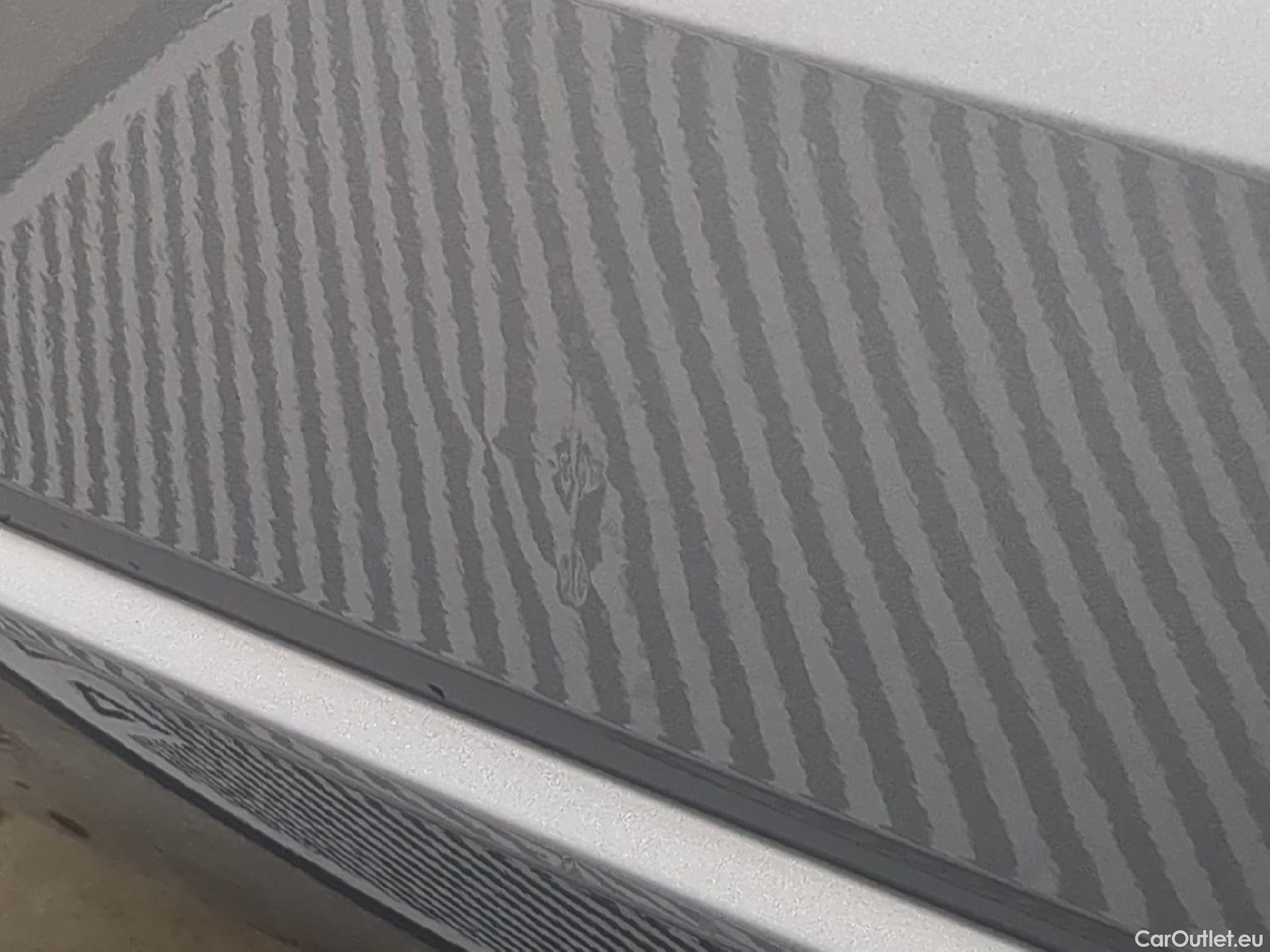  Bmw  Serie 3 BMW Série 3 Touring / 2022 / 5P / Break 318i 156ch Business Design BVA8 #35