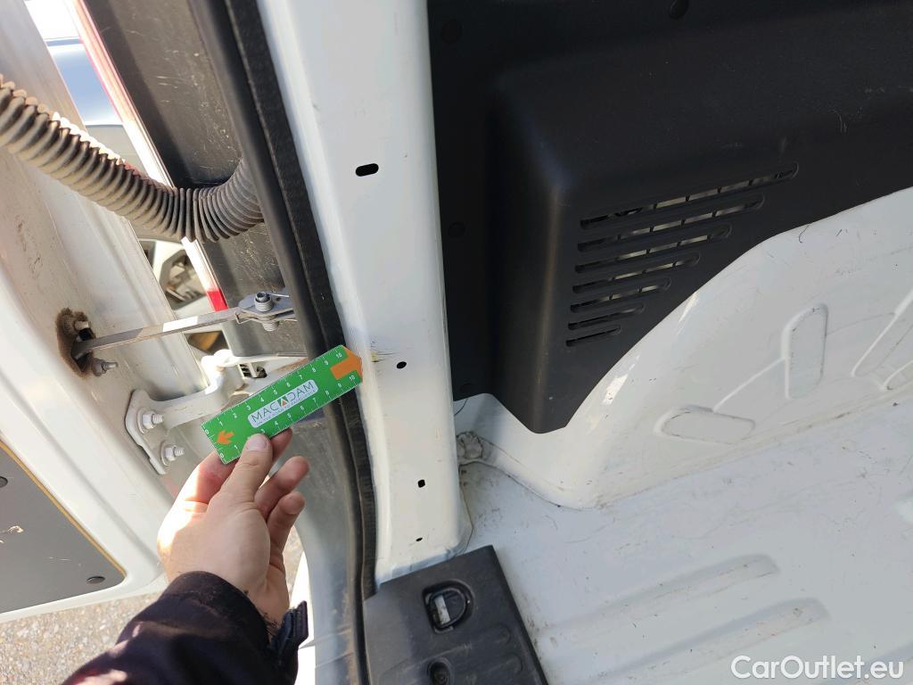  Renault  Kangoo RENAULT  Furgón/2013/3P/furgón derivado de turismo Profesional dCi 66kW (90CV) Euro 6 #22