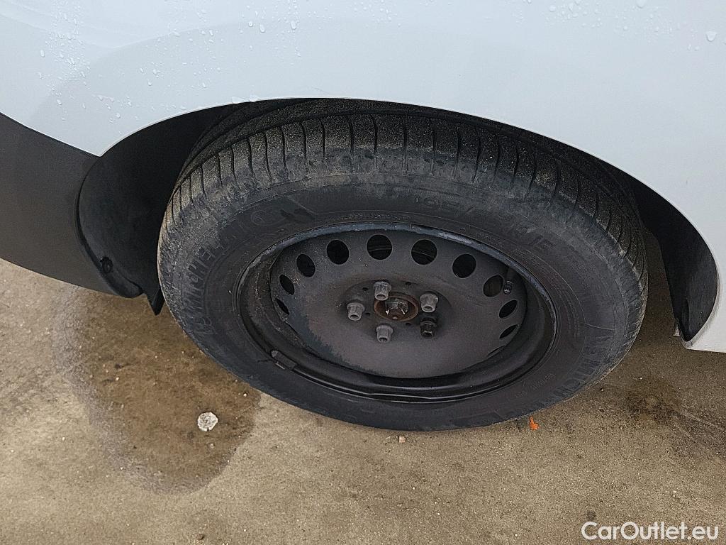  Renault  Kangoo RENAULT  Furgón/2013/4P/furgón derivado de turismo Maxi 2p Blue dCi 70 kW (95CV) #39