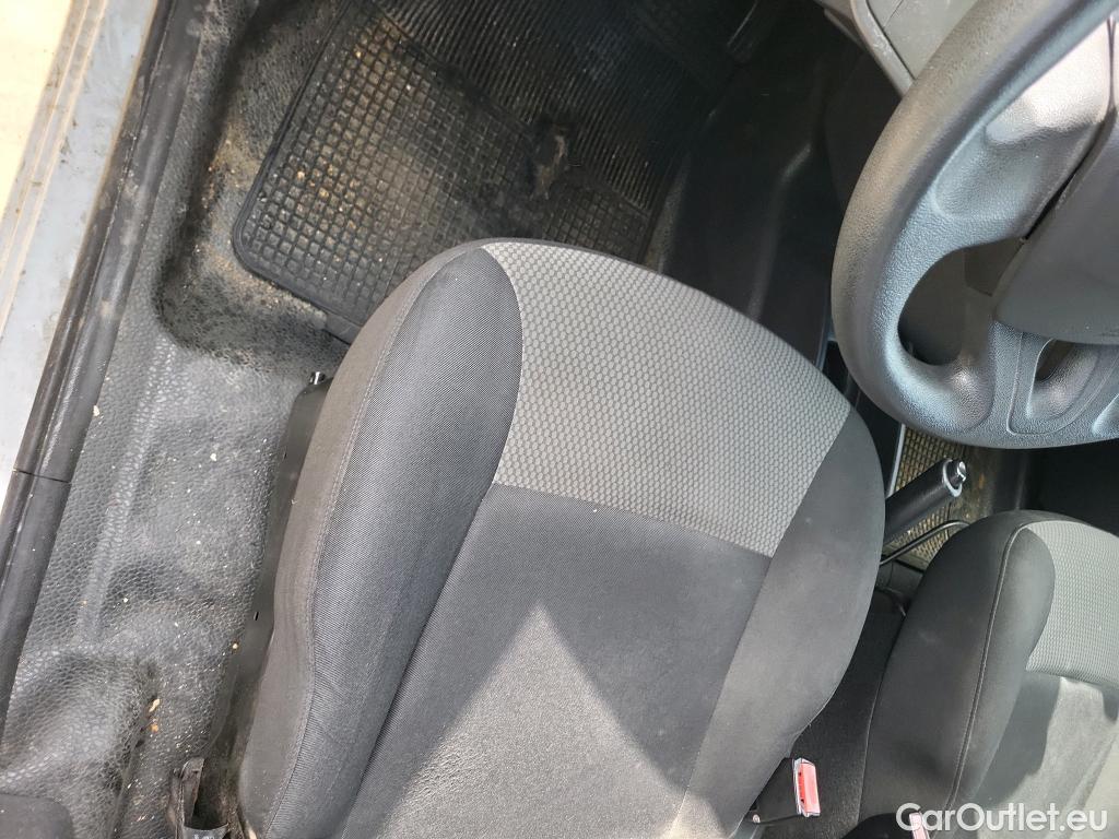  Renault  Kangoo RENAULT  Furgón/2013/4P/furgón derivado de turismo Maxi 2p Blue dCi 70 kW (95CV) #21