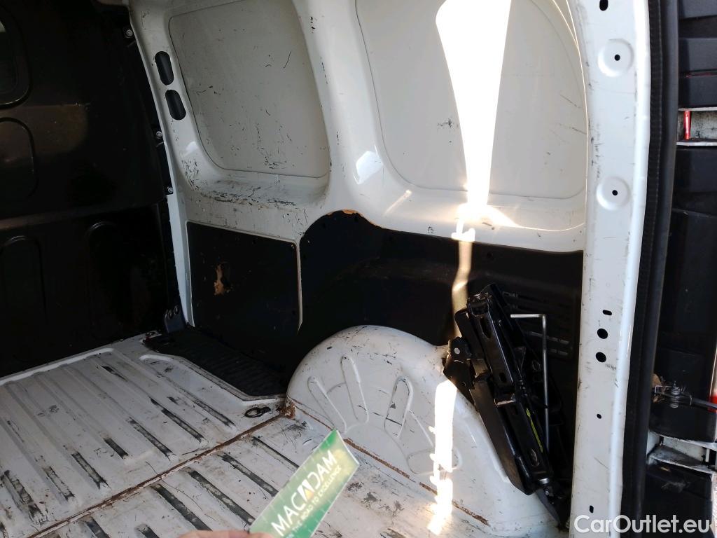  Renault  Kangoo RENAULT  Furgón/2013/3P/furgón derivado de turismo Profesional dCi 55 kW (75 CV) #21