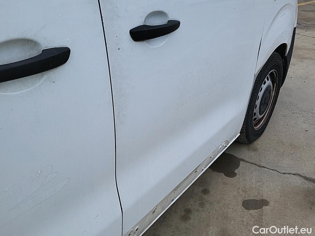  Toyota  Proace TOYOTA  / 2016 / 4P / furgón FU. MEDIO (L1) 2.0D 90kW COMFORT CARGA + #27