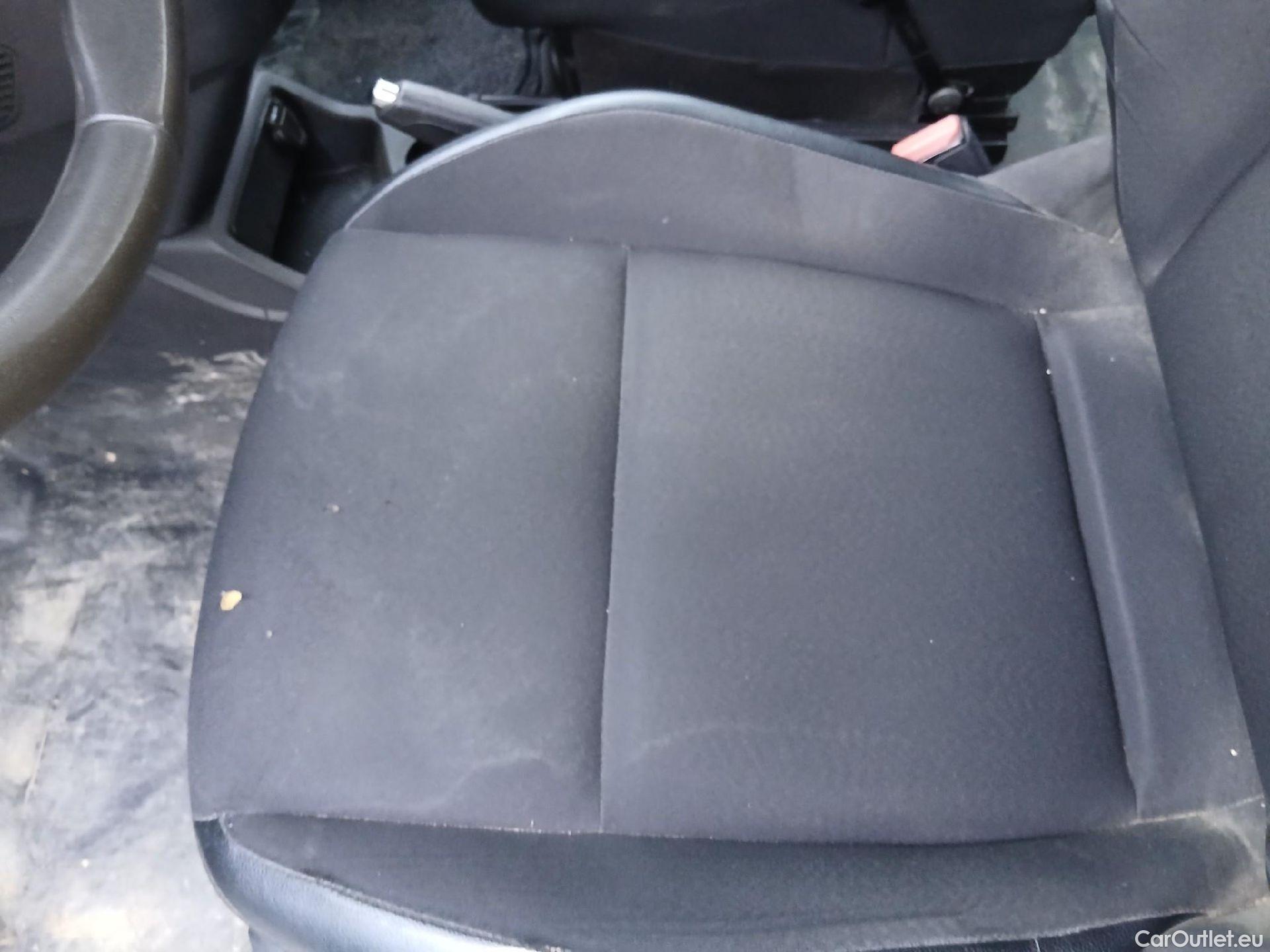  Renault  Kangoo RENAULT  Combi / 2021 / 5P / combi Life Edition One 1.5 Blue dCi 70kW(95CV) (IND)(AC) #20