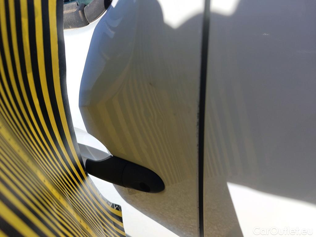  Renault  Kangoo RENAULT  Furgón/2013/3P/furgón derivado de turismo Profesional dCi 66kW (90CV) Euro 6 #25