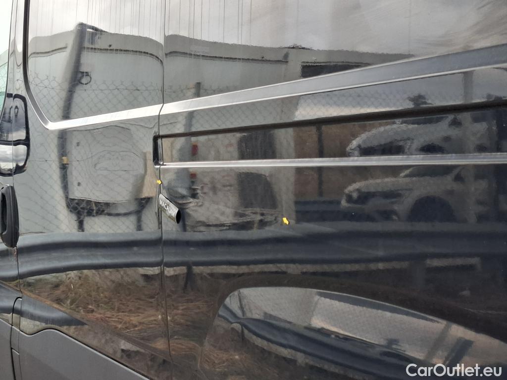  Iveco  Daily IVECO  / 2014 / 4P / Fourgon tôlé 2.3 35S16HA8 V11 H2 3520 / VENTE SANS CG #14