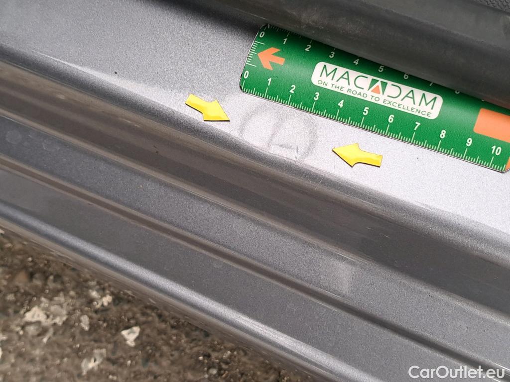  Peugeot  308  Active Pack 1.2 PureTech 130CV BVA8 E6d / VO RECONDITIONNE - PHOTOS AVANT RECONDITIONNEMENT #9