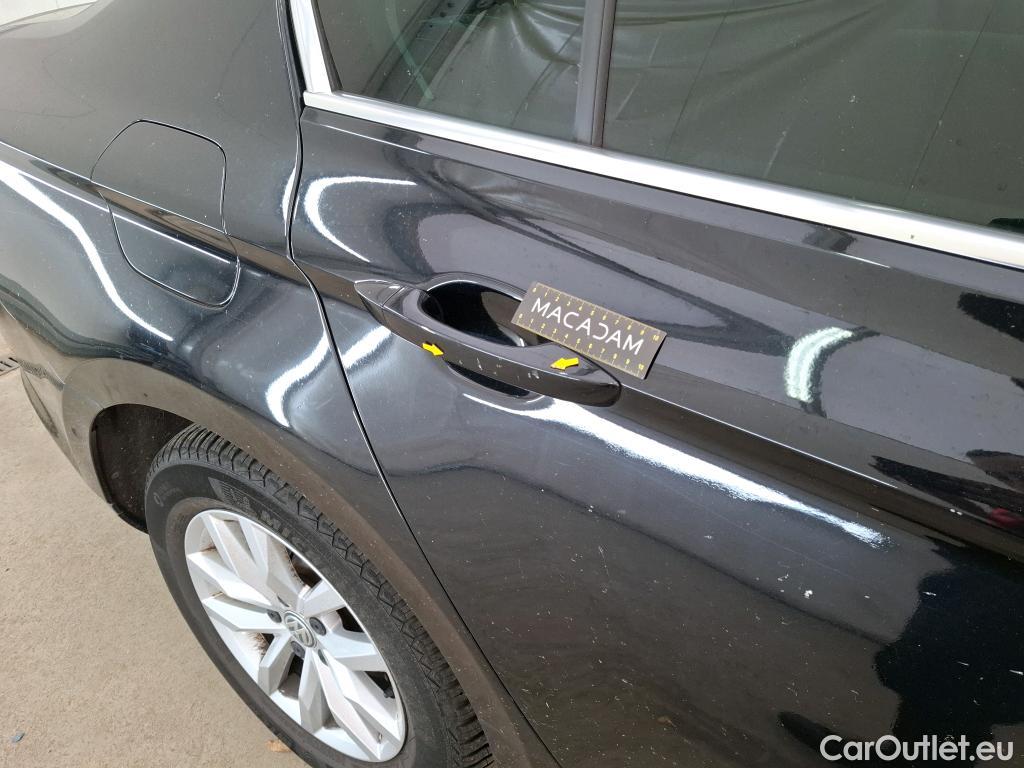  Volkswagen  Passat  Berline Comfortline BMT/Start-Stopp 2.0 TDI 150CV BVA7 E6 #68