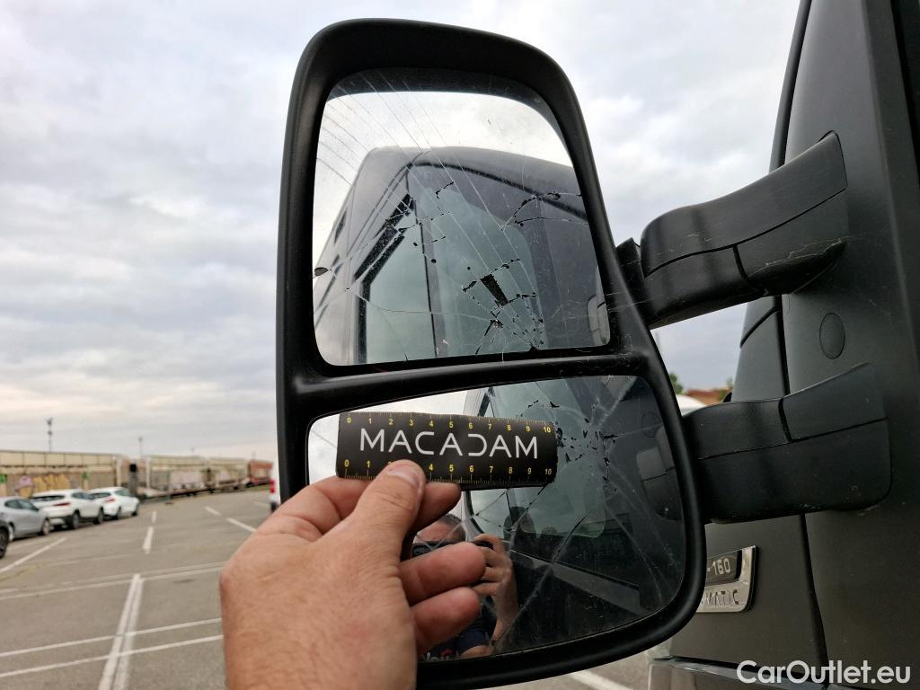  Iveco  Daily IVECO  / 2014 / 4P / Fourgon tôlé 2.3 35S16HA8 V11 H2 3520 / VENTE SANS CG #34