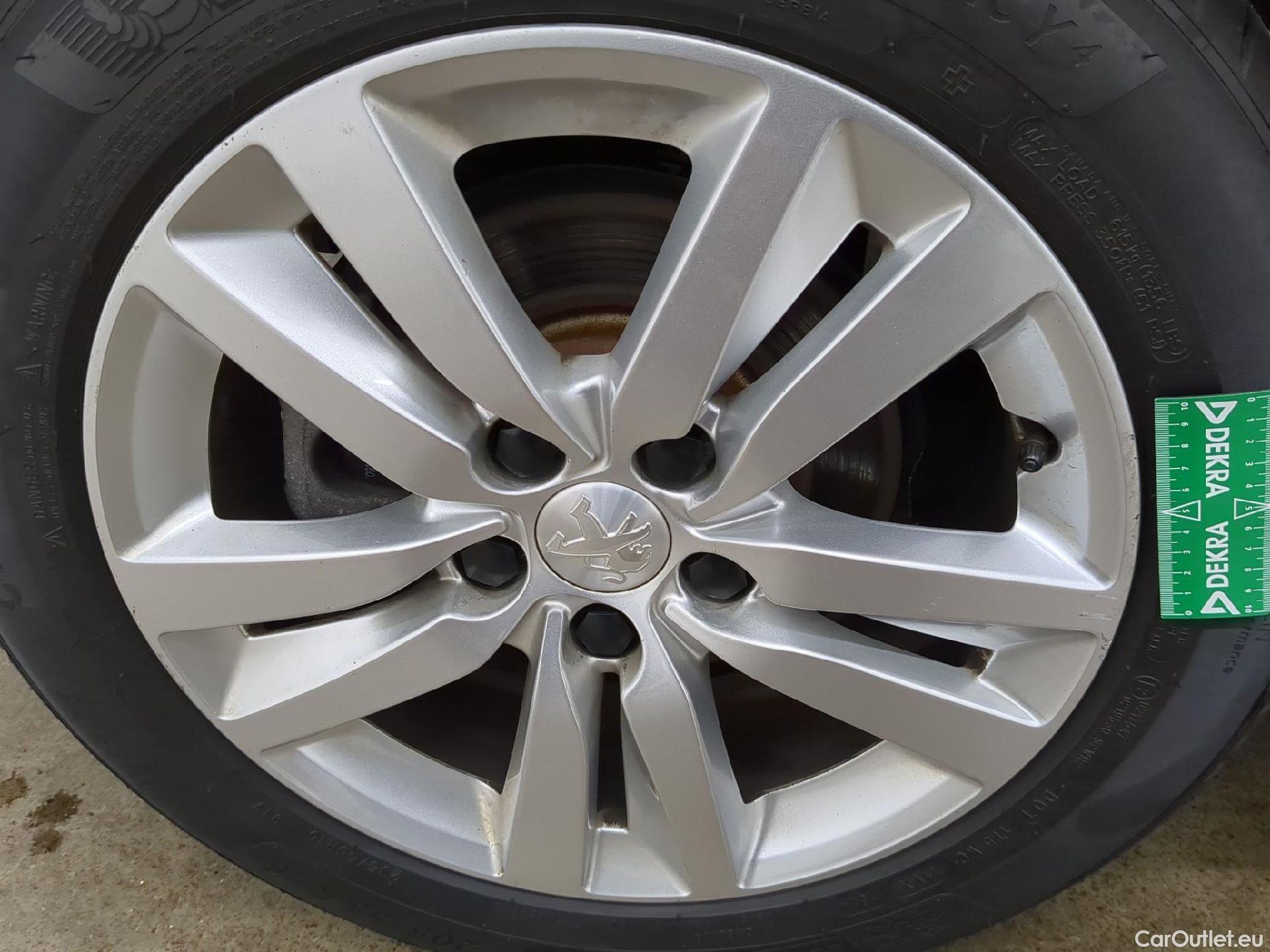  Peugeot  308  Active Business 1.5 HDi 130CV BVA8 E6d #12