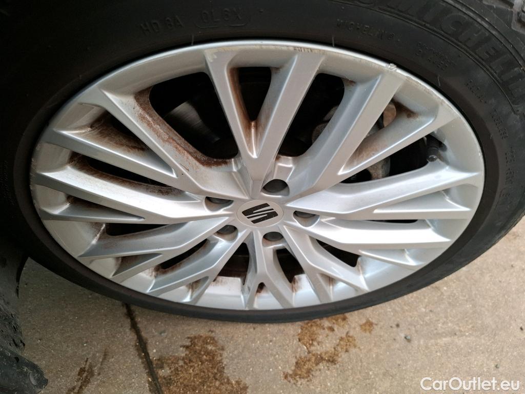  Seat  Leon  Sportstourer Xcellence 1.5 TSI 150CV BVA7 E6dT #10