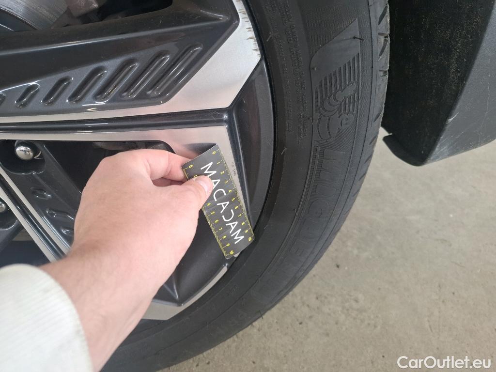  Hyundai  Tucson HYUNDAI  / 2020 / 5P / SUV 1.6 PHEV 265 HTRAC EXECUTIVE 4WD AUTO #18