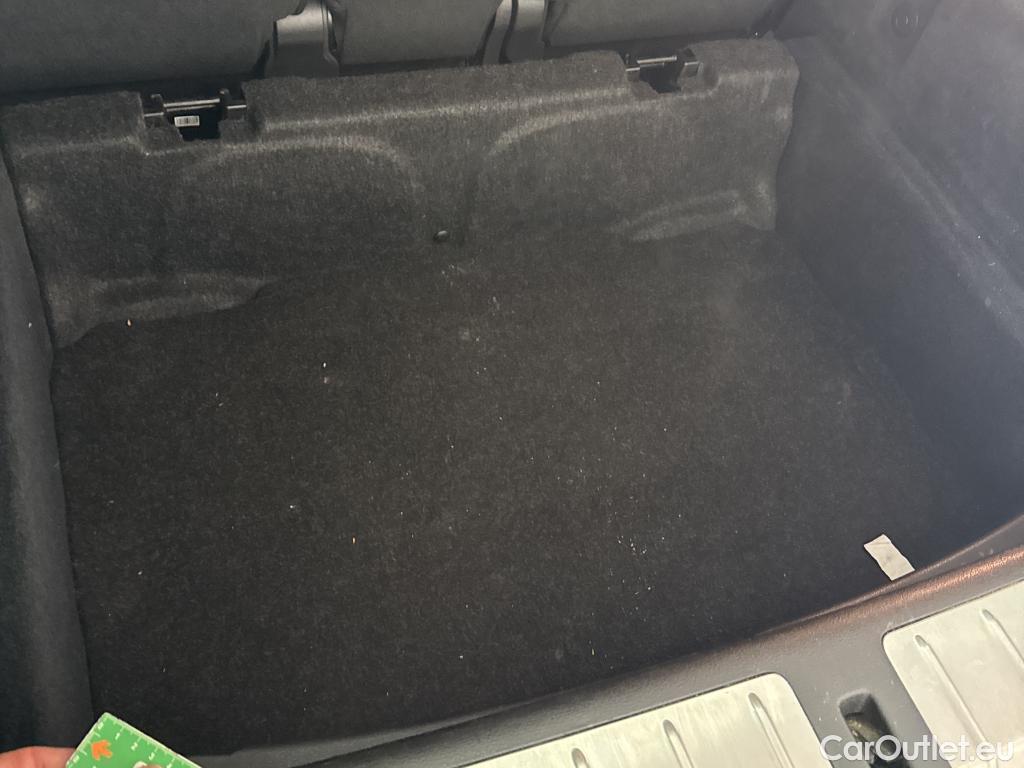  Bmw  X2 BMW  / 2017 / 5P / SUV sDrive18i Business DesignDKG7 #4