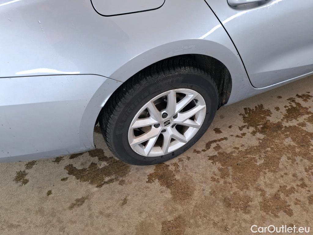  Seat  Leon SEAT  Sportstourer / 2020 / 5P / Break 1.0 eTSI 110 DSG S&S Style Business #21