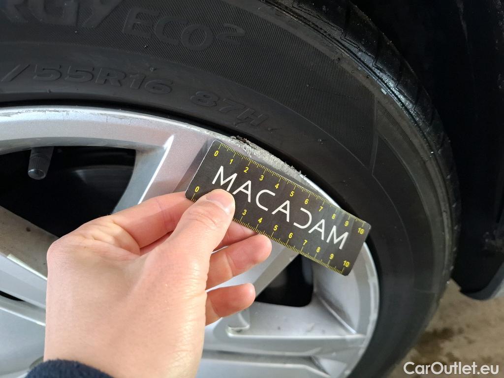  Renault  Clio  V Business 1.6 E-TECH Hybrid 140CV BVA6 E6d #11