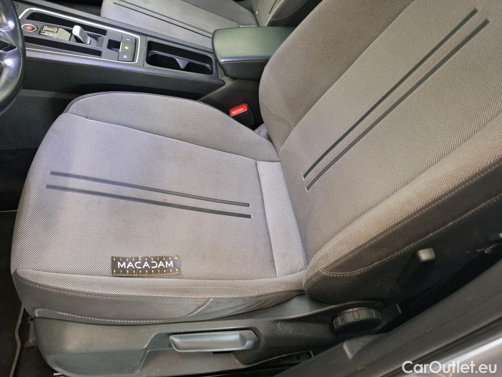  Seat  Leon SEAT  Sportstourer / 2020 / 5P / Break 1.0 eTSI 110 DSG S&S Style Business #35