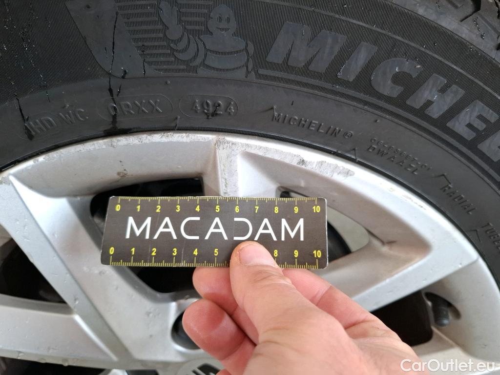  Seat  Leon SEAT  Sportstourer / 2020 / 5P / Break 1.0 eTSI 110 DSG S&S Style Business #20