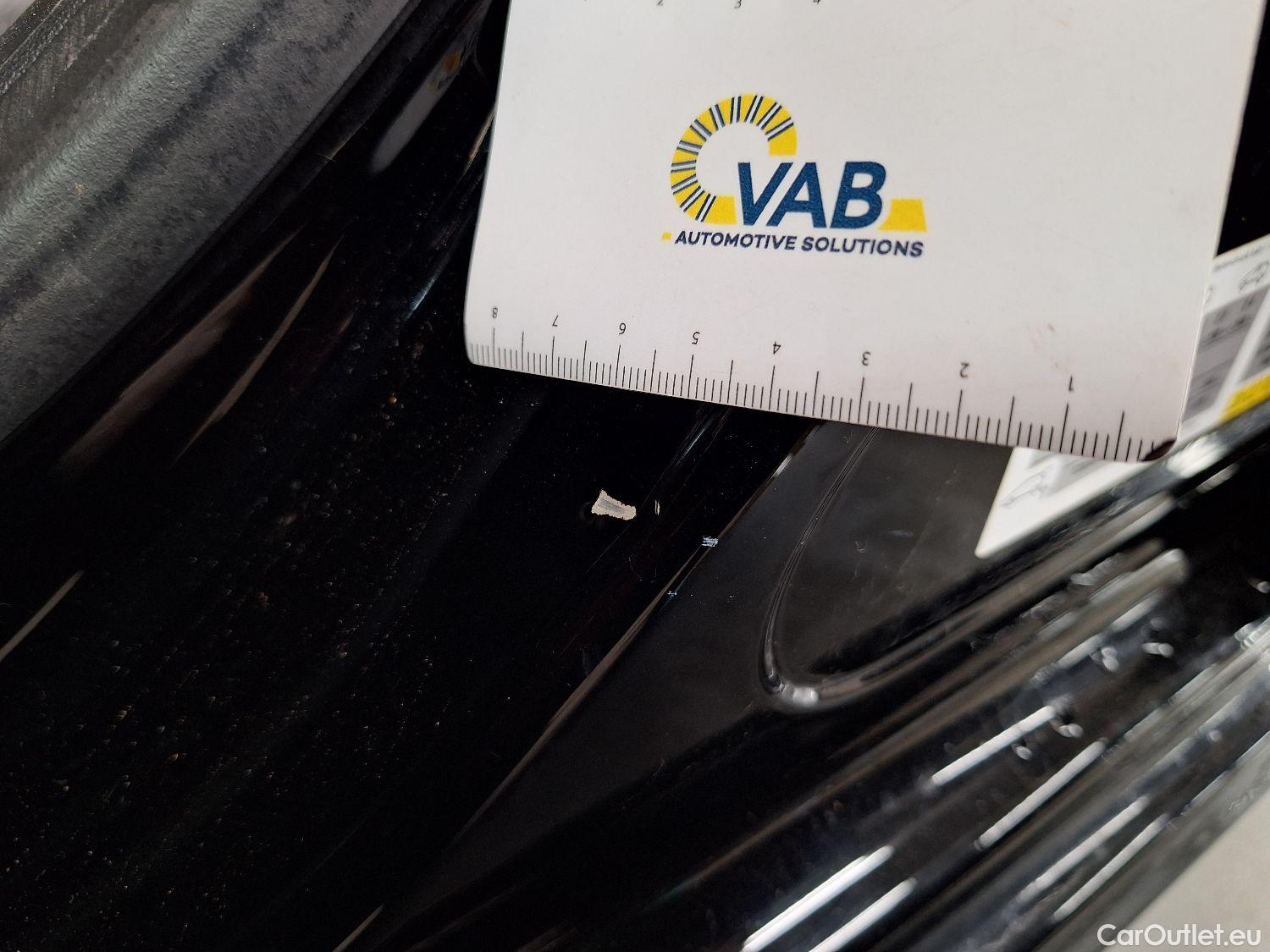  Peugeot  208 Peugeot,  '11, Peugeot  1.2 PureTech ?6.2 61kW S/S Signature 5 #76