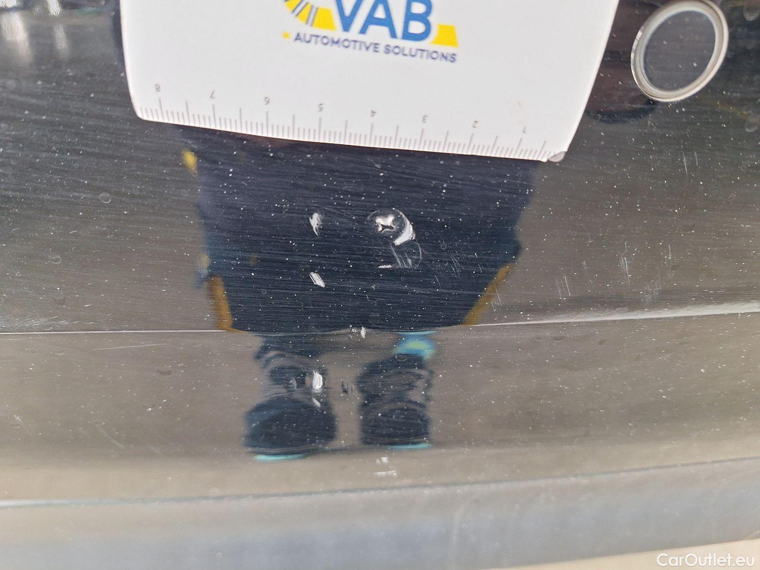  Peugeot  208 Peugeot,  '11, Peugeot  1.2 PureTech ?6.2 61kW S/S Signature 5 #26