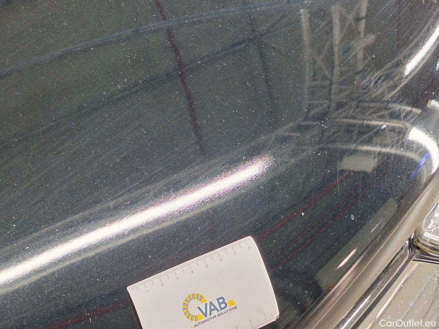  Peugeot  208 Peugeot,  '11, Peugeot  1.2 PureTech ?6.2 61kW S/S Signature 5 #100