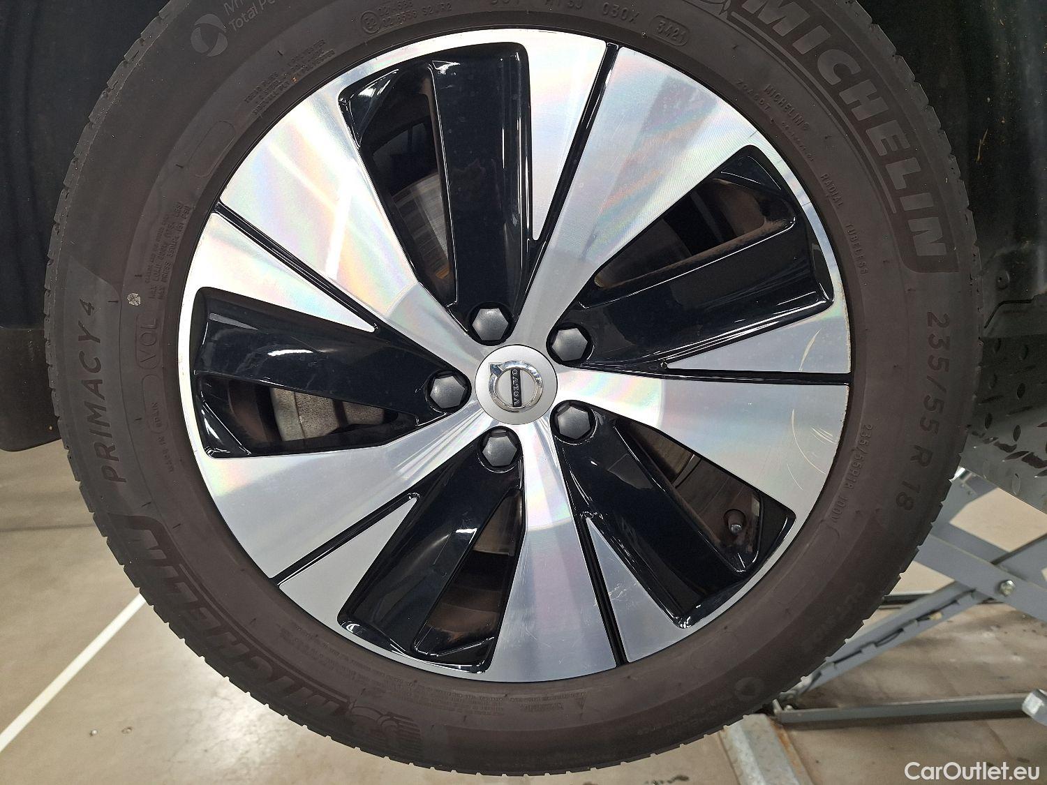  Volvo  XC 40 Volvo, XC40 '17 PHEV, Volvo XC40 T4 Recharge Geartronic Inscription Expr #8