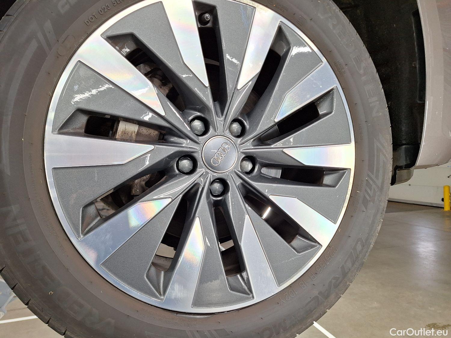  Audi  A6 Audi,  Avant '18, Audi  Avant Business Edition 30 TDI S tronic 5d #1