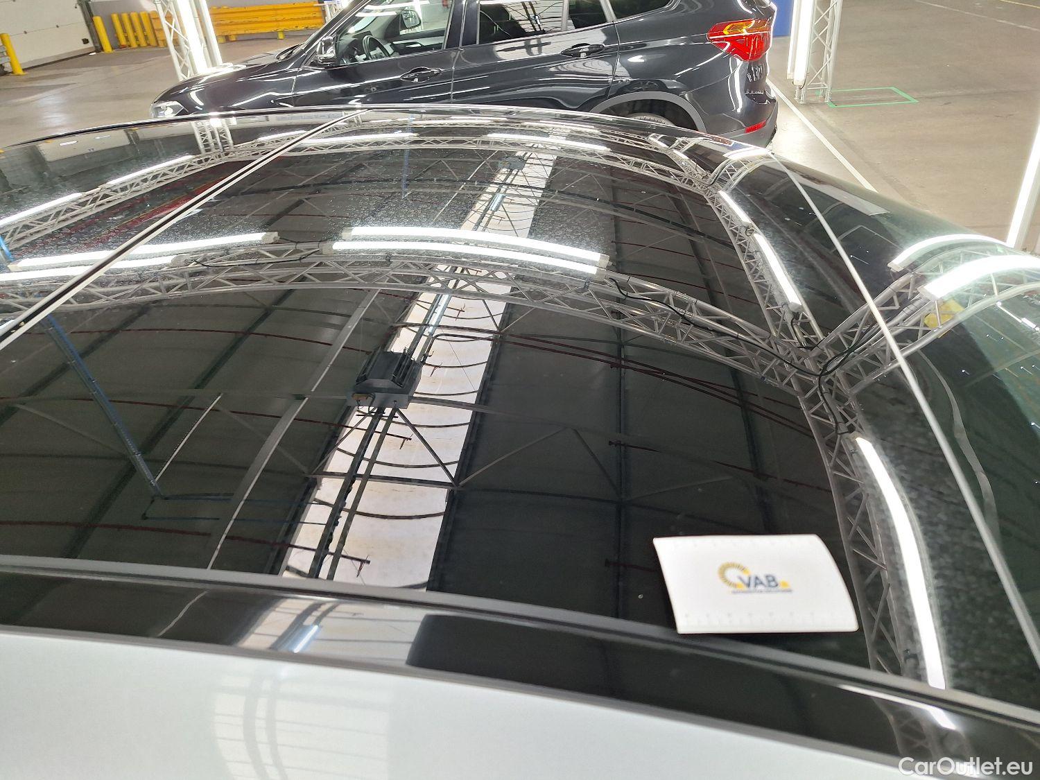  Mercedes  E-Klasse Mercedes, E-Class FL'20 PHEV, Mercedes-Benz  Berline E 300 de 4d #58