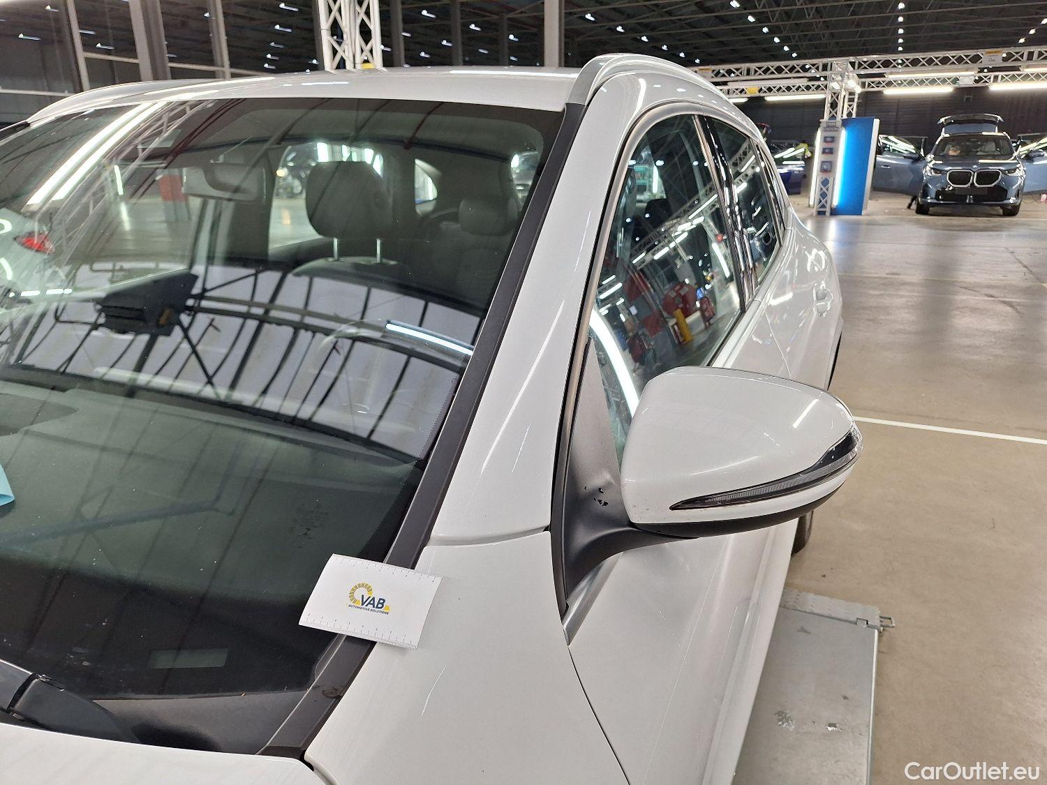  Mercedes  GLA Mercedes,  '20 PHEV, Mercedes-Benz   250e Business Solution 5d #54