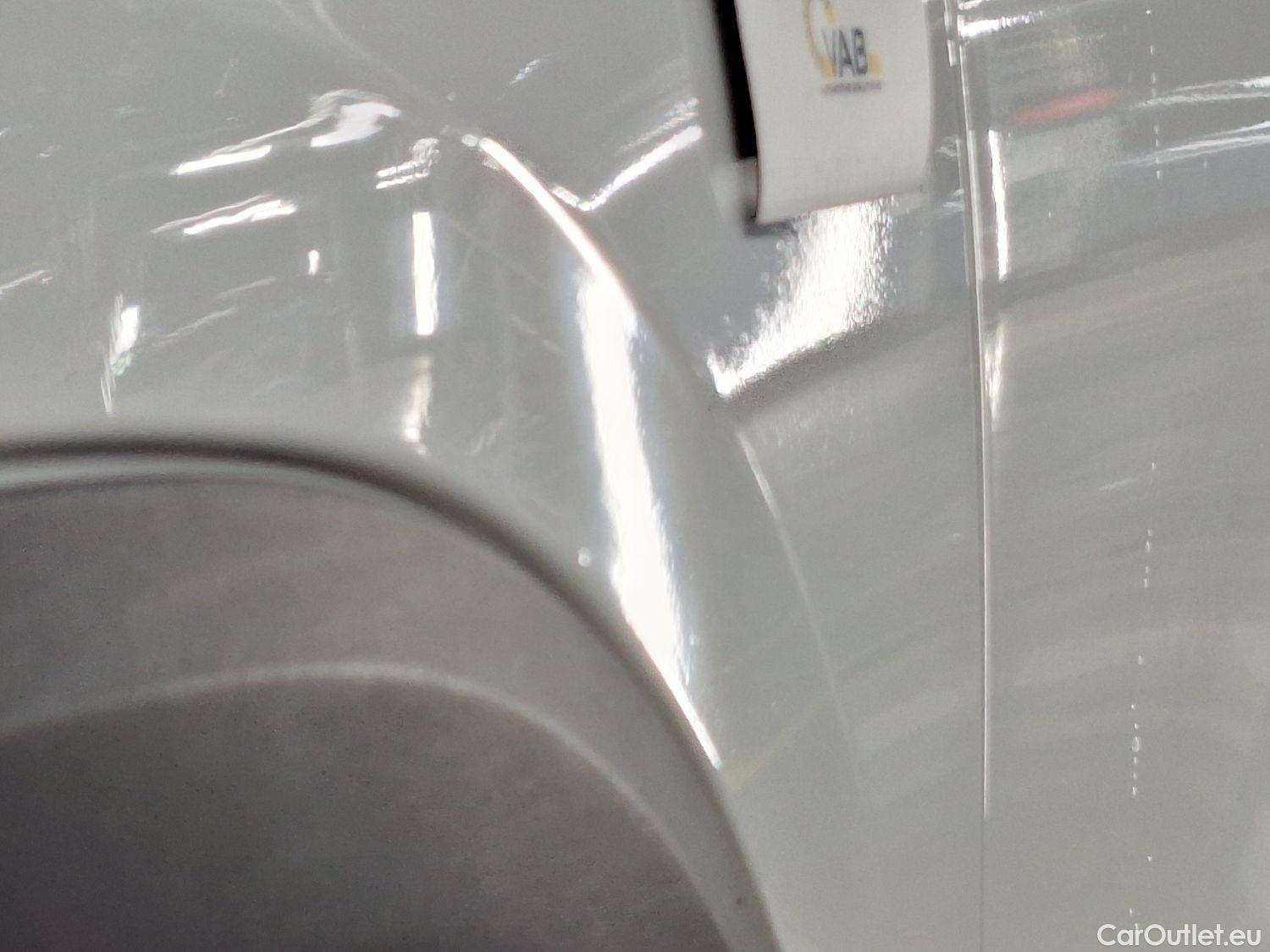  Mercedes  GLA Mercedes,  '20 PHEV, Mercedes-Benz   250e Business Solution 5d #32