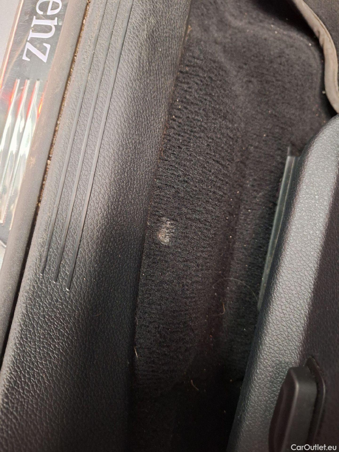  Mercedes  E-Klasse Mercedes, E-Class FL'20 PHEV, Mercedes-Benz  Berline E 300 de 4d #41