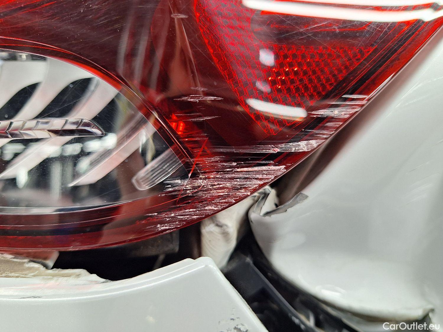  Mercedes  GLA Mercedes,  '20 PHEV, Mercedes-Benz   250e Business Solution 5d #17