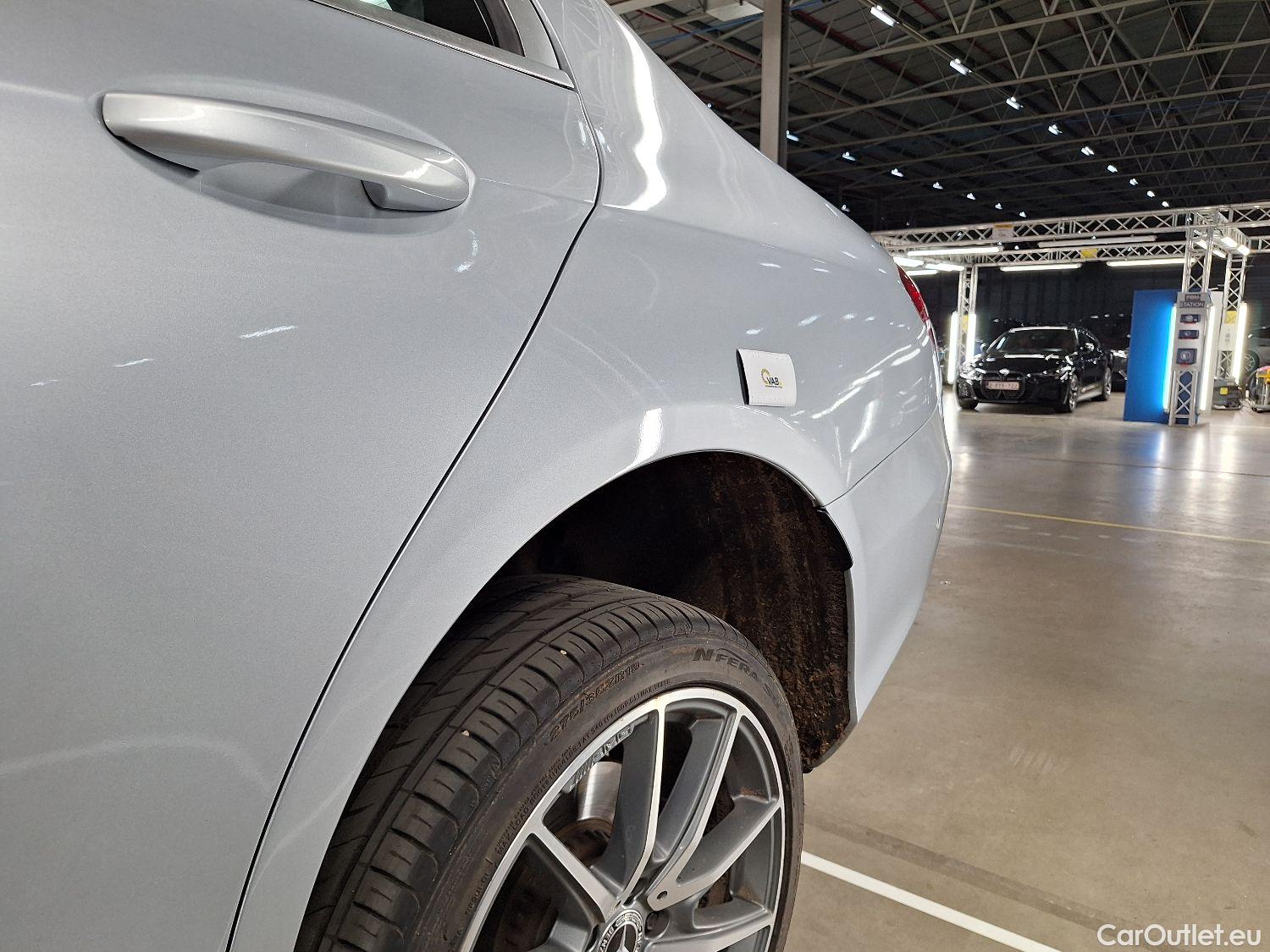  Mercedes  E-Klasse Mercedes, E-Class FL'20 PHEV, Mercedes-Benz  Berline E 300 de 4d #22