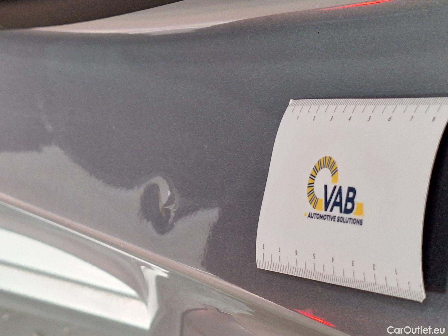  Mercedes  E-Klasse Mercedes, E-Class FL'20 PHEV, Mercedes-Benz  Berline E 300 de 4d #37