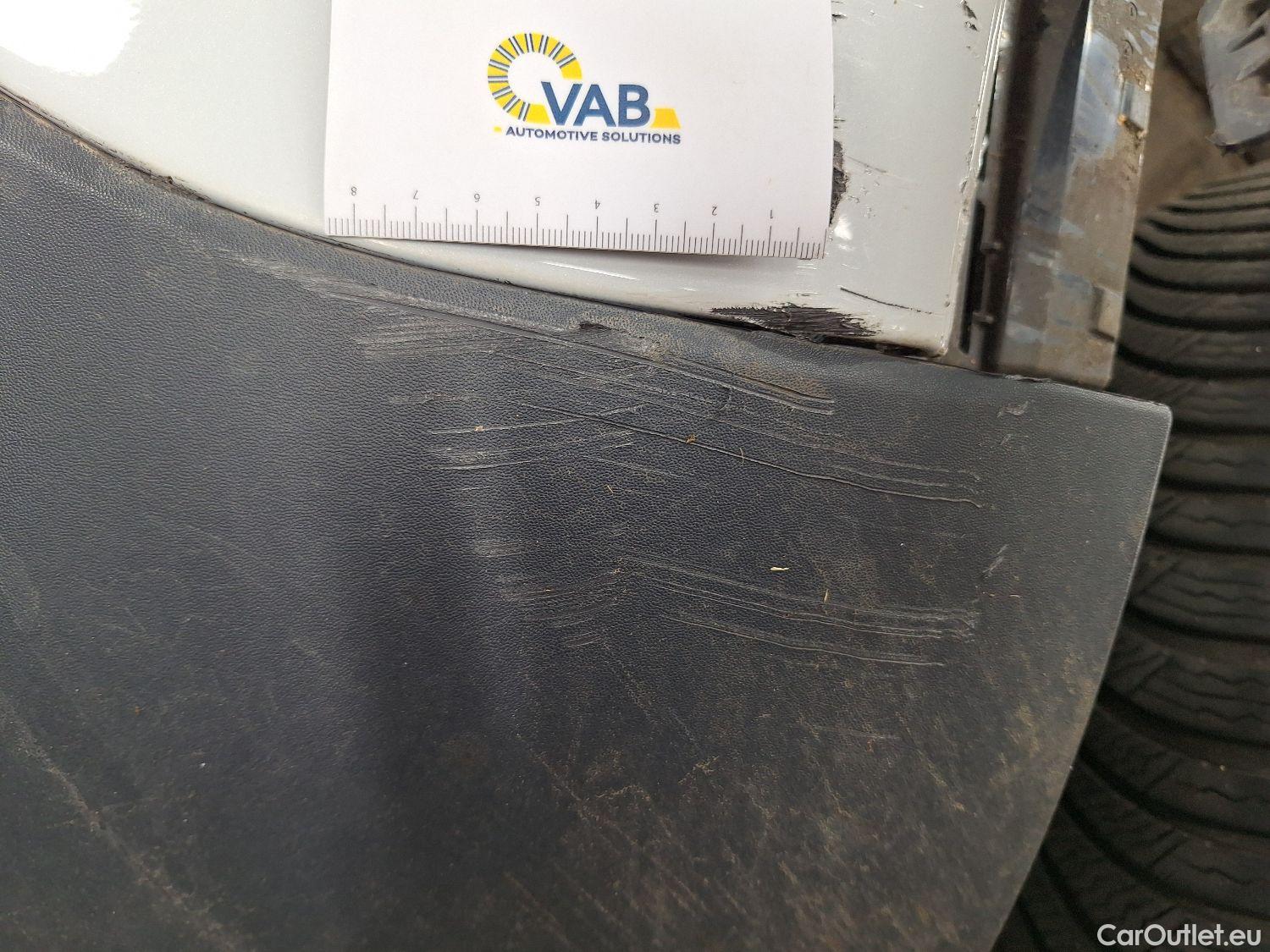  Mercedes  GLA Mercedes,  '20 PHEV, Mercedes-Benz   250e Business Solution 5d #25