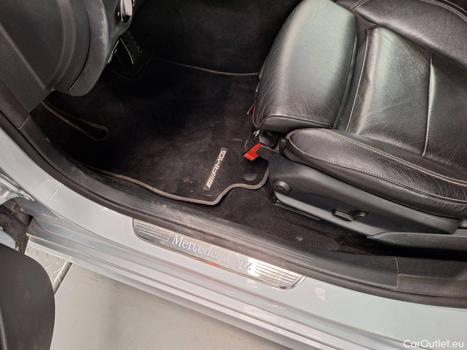  Mercedes  E-Klasse Mercedes, E-Class FL'20 PHEV, Mercedes-Benz  Berline E 300 de 4d #40