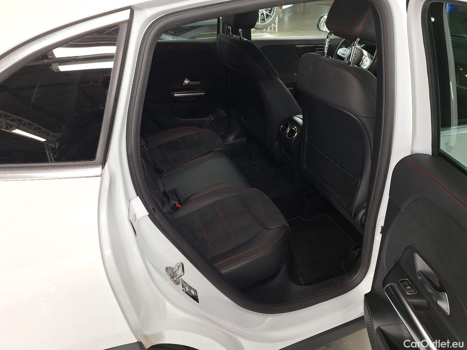  Mercedes  GLA Mercedes,  '20, Mercedes-Benz   250e Business Solution 5d #15