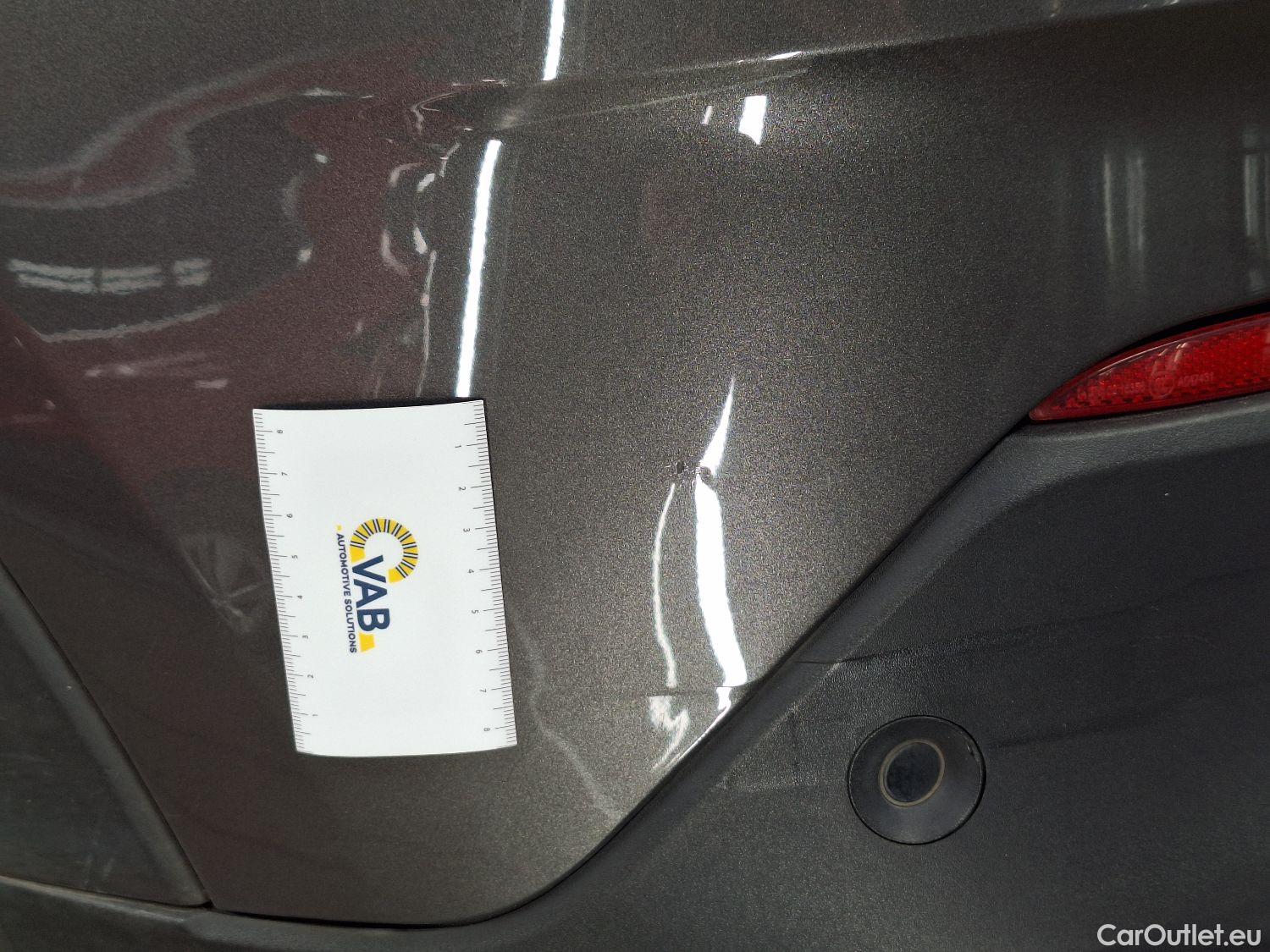  Opel   Grandland X Opel, '17, Opel 1.6 Turbo S/S E-AT8 300pk/ch 4WD  #20