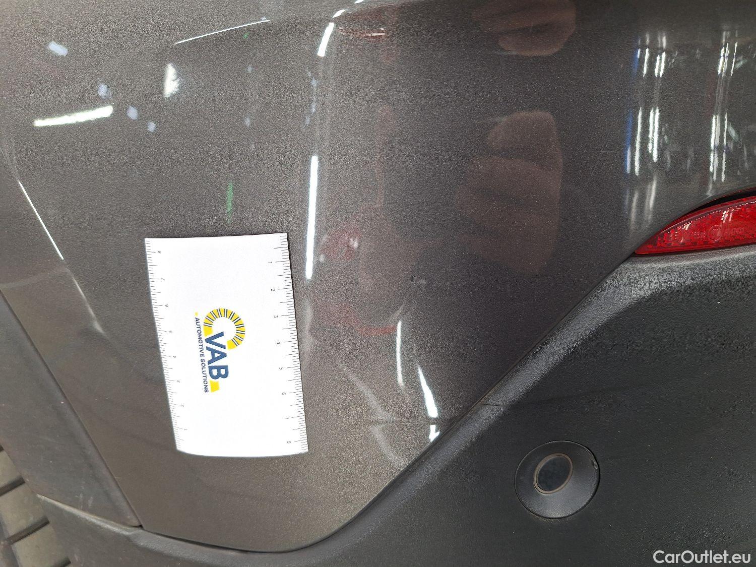  Opel   Grandland X Opel, '17, Opel 1.6 Turbo S/S E-AT8 300pk/ch 4WD  #21