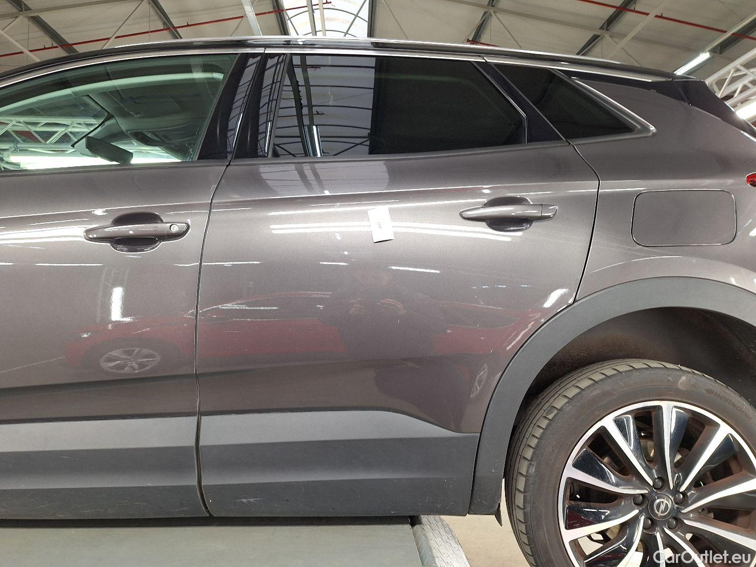  Opel   Grandland X Opel, '17, Opel 1.6 Turbo S/S E-AT8 300pk/ch 4WD  #22