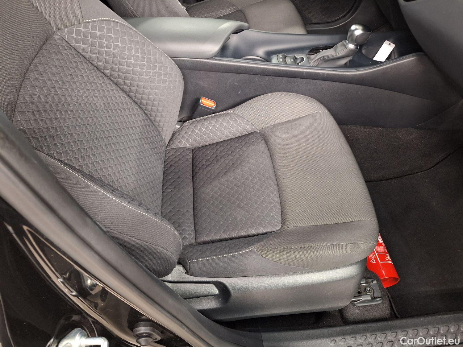  Toyota  C-HR Toyota,  '16, Toyota  1.8 VVT i-Hybrid C-Enter E-CVT 5d #26