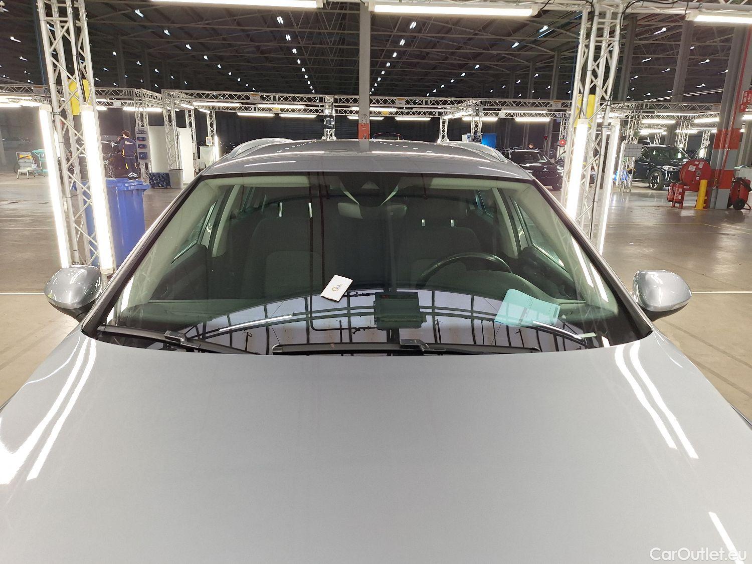  Volkswagen  Passat VW,  Variant FL'19, Volkswagen  Variant 2.0 TDI SCR 110kW DSG7 S #1