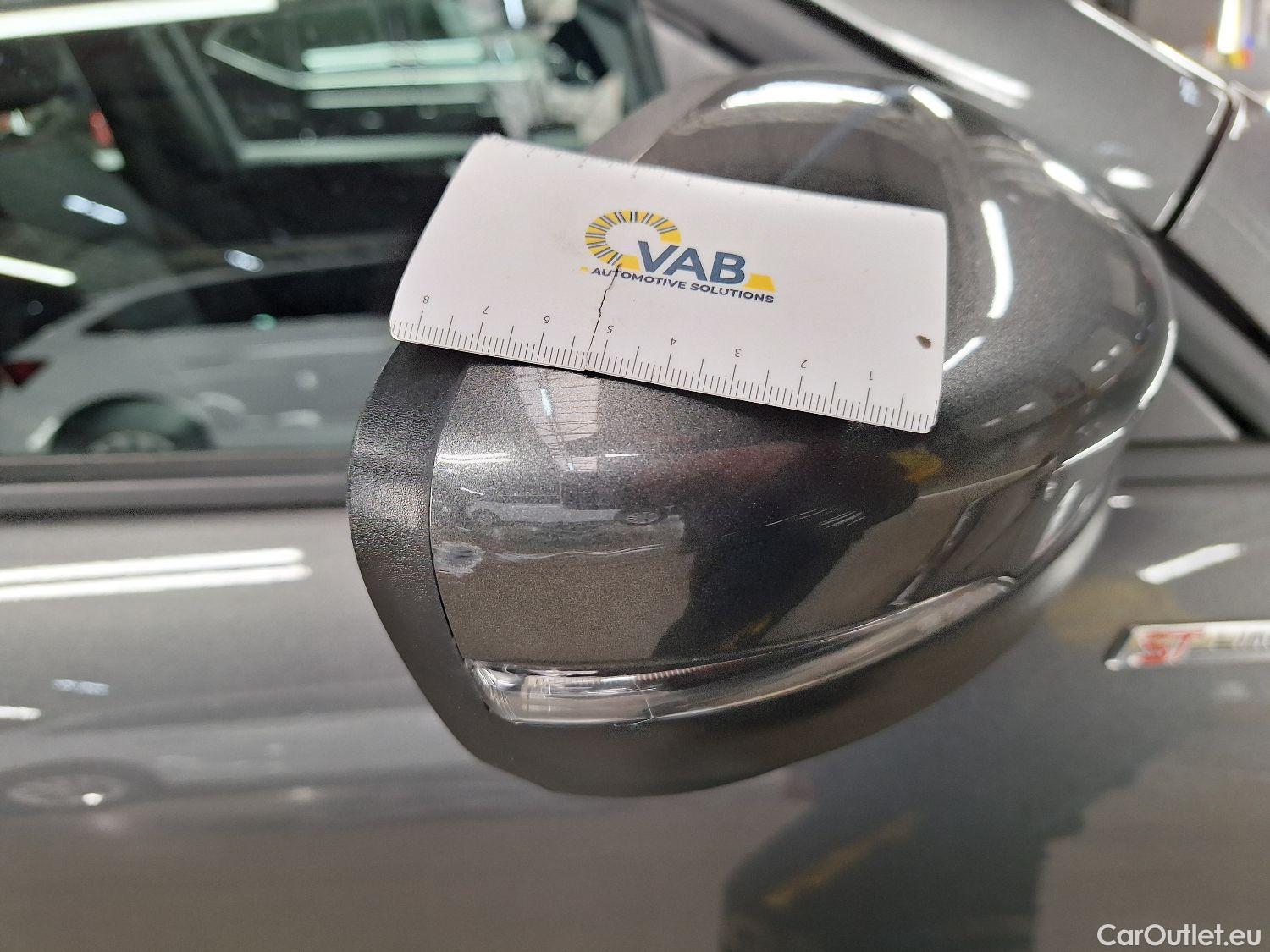  Ford  Kuga Ford,  '19 PHEV, Ford  2.5i PHEV Aut. 165kW ST-Line 5d #2